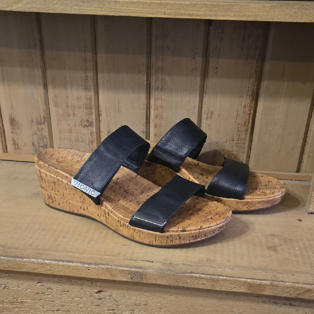Vionic Atlantic Pepper Black Leather Wedge Sandal Womens Size 11W